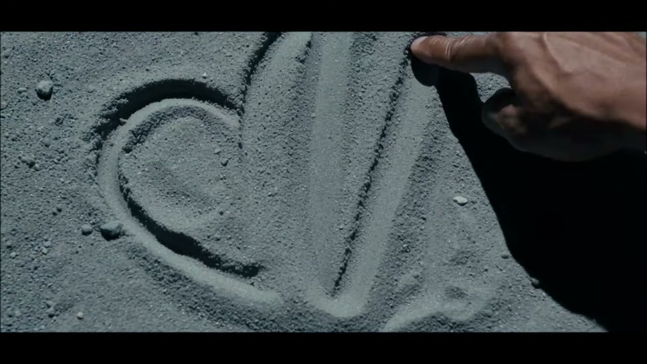 Heart in the Dust frame 1