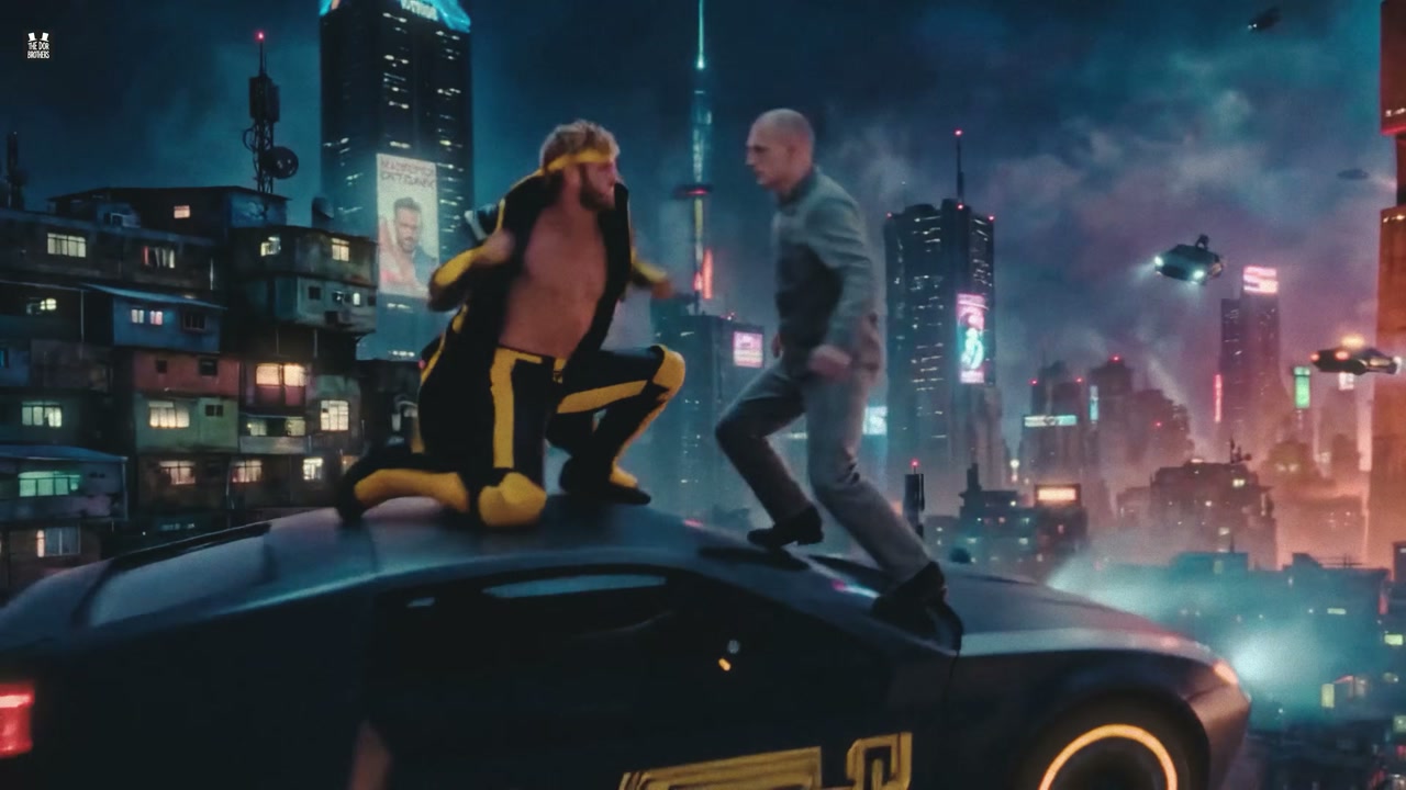 Rooftop Brawl, Hover-Car frame 1